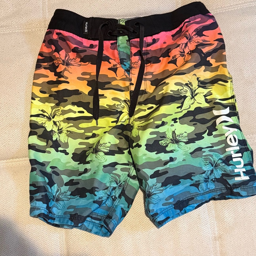 Hurley Rainbow Camo Board Shorts Size 7